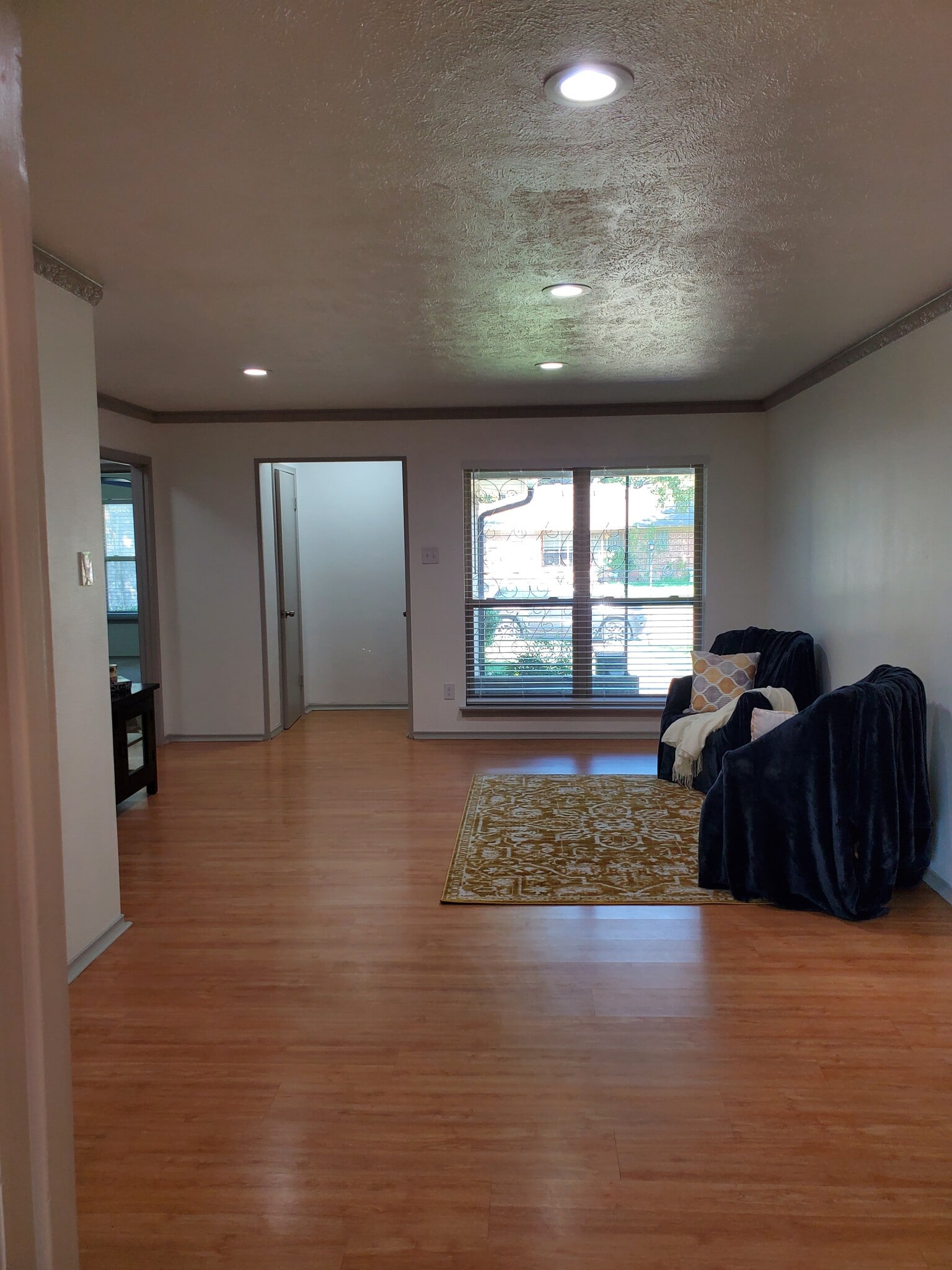 Building Photo - 7424 Walling Ln