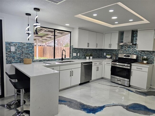 Building Photo - 10706 Berthound Dr