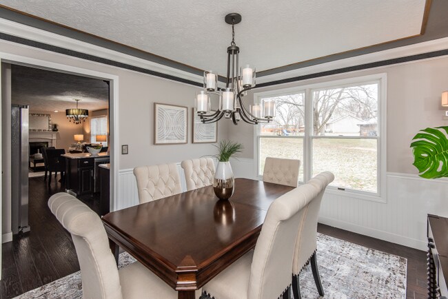 Building Photo - 1902 Cheyenne Dr