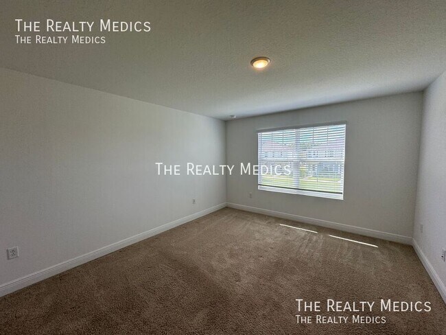 Building Photo - 11818 Dune Aly