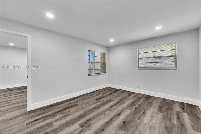 Building Photo - 1201 SW 128th Terrace