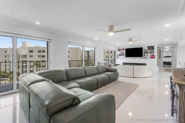 Building Photo - 3500 S Ocean Blvd