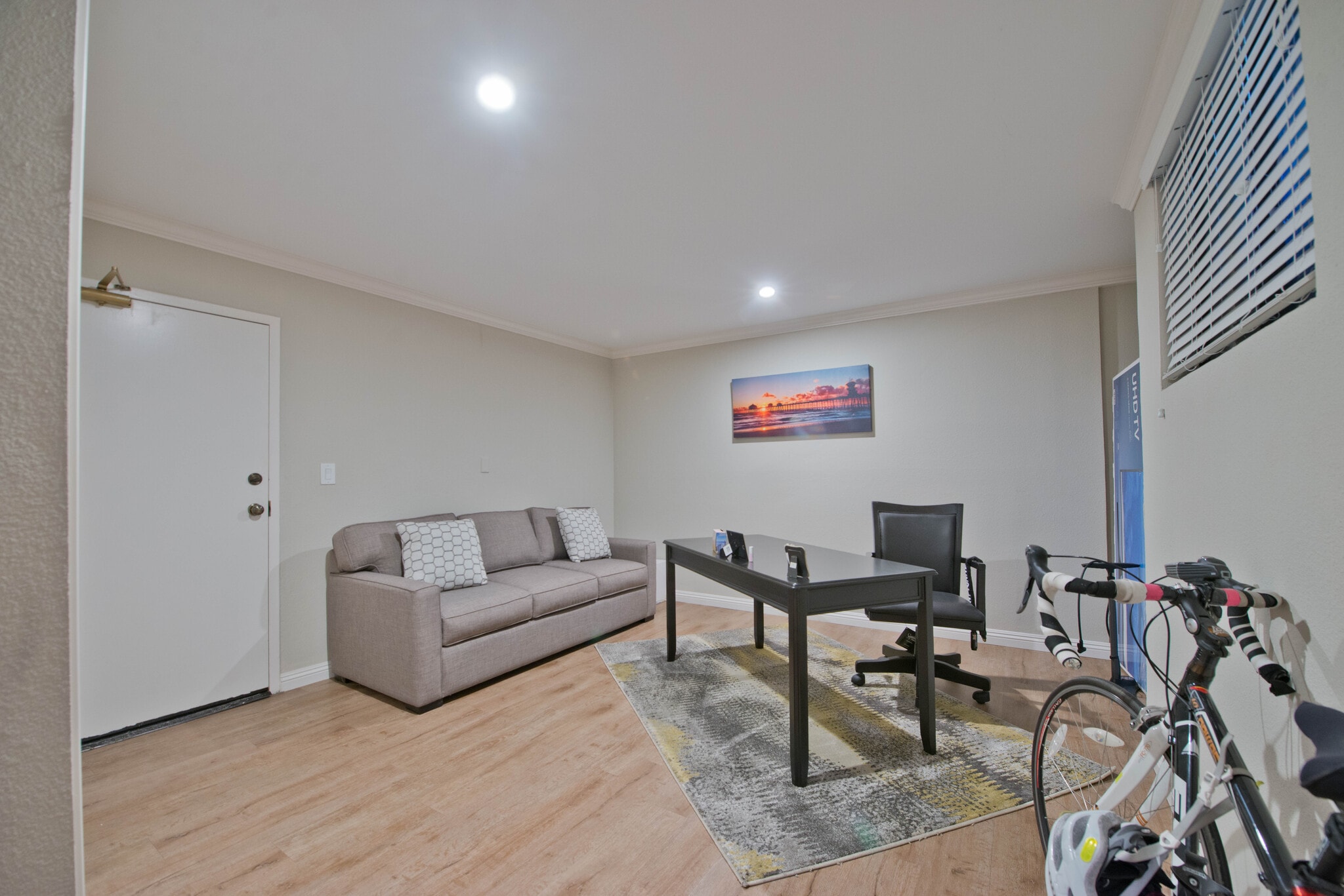 Building Photo - 21820 Marylee St