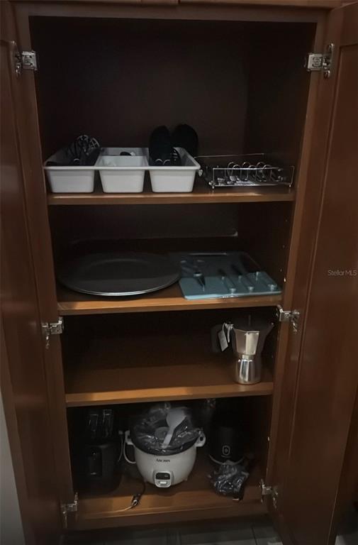 Building Photo - 2302 Rochelle Ave