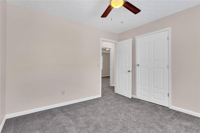 Building Photo - 826 Grindstone Ct