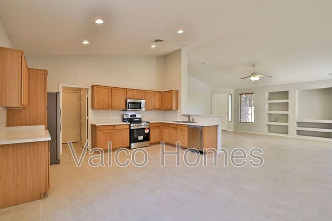 Building Photo - 20695 N 94th Dr