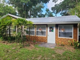 Building Photo - 3506 NW 5th St