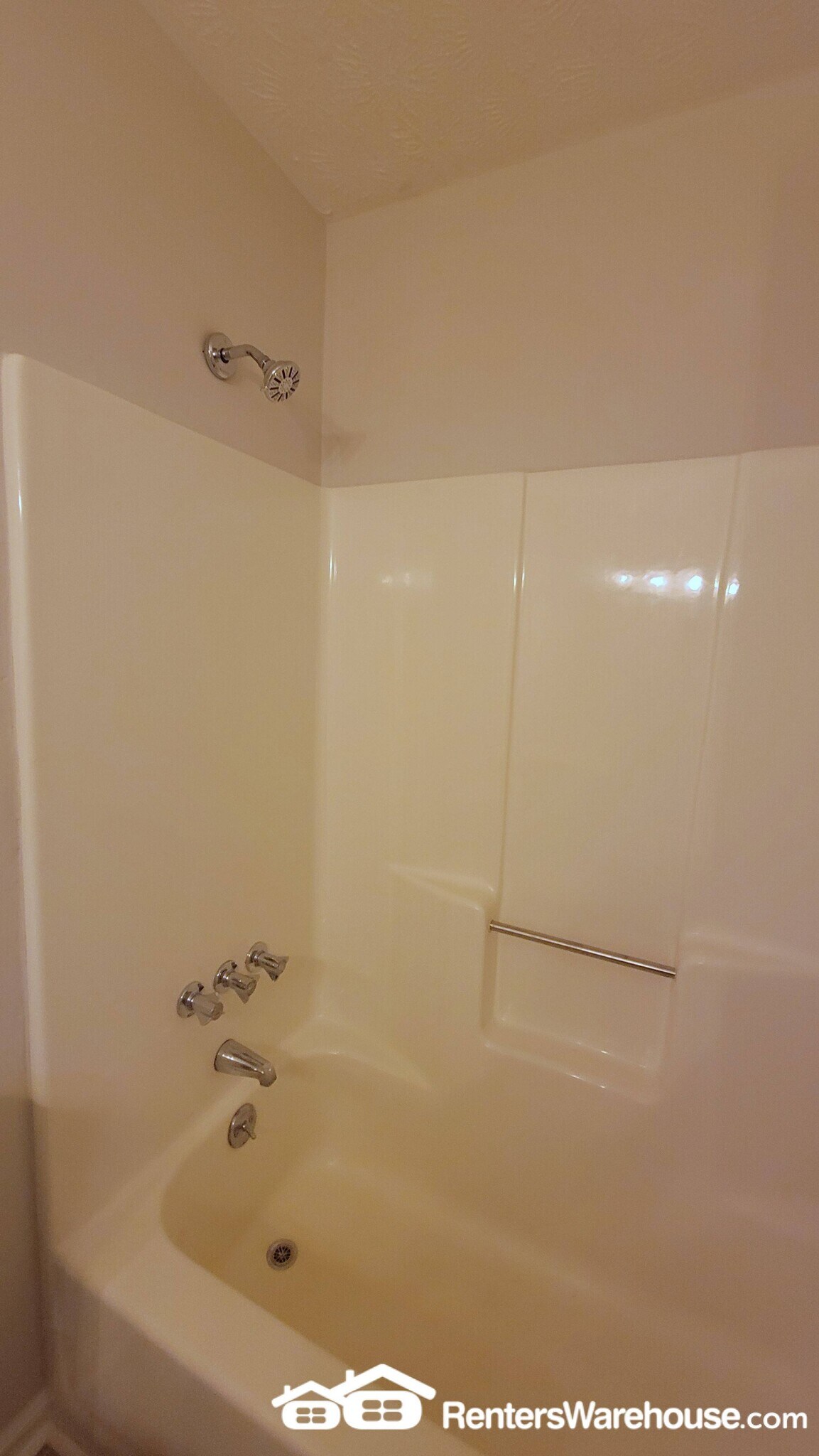 Building Photo - 1909 Suwanee Valley Rd NW