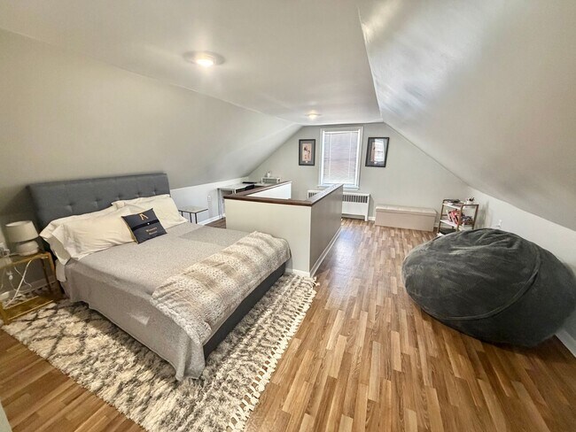 Building Photo - For Rent –Beautiful Home Minutes from West Point and Roe Park