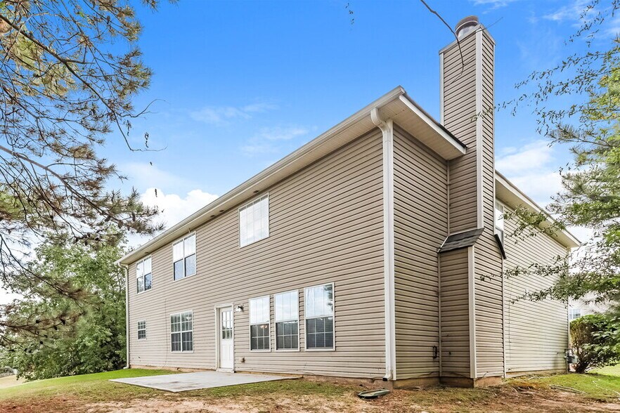 Building Photo - 5028 Burling Mill Dr