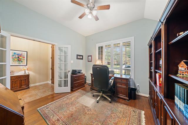 Building Photo - 14881 Holly Leaf Dr