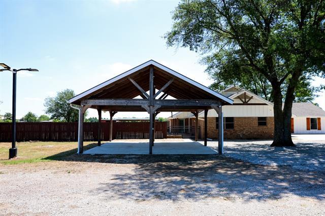 Building Photo - 10575 Friendship Rd
