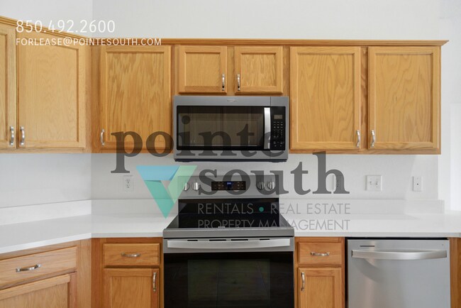 Building Photo - 22413 Bobcat Ln