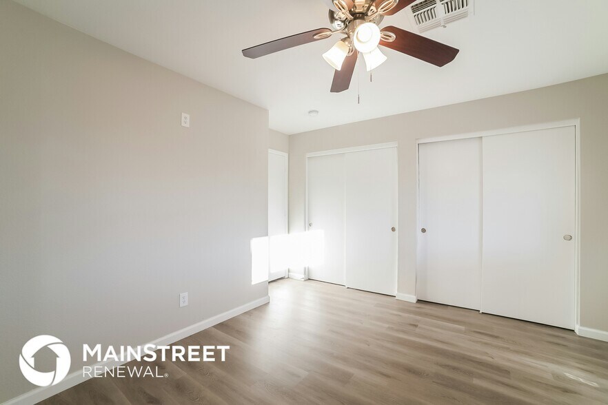 Building Photo - 8425 W Highland Ave