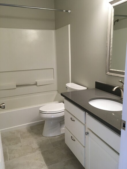 Building Photo - 5543 Crabtree Park Ct