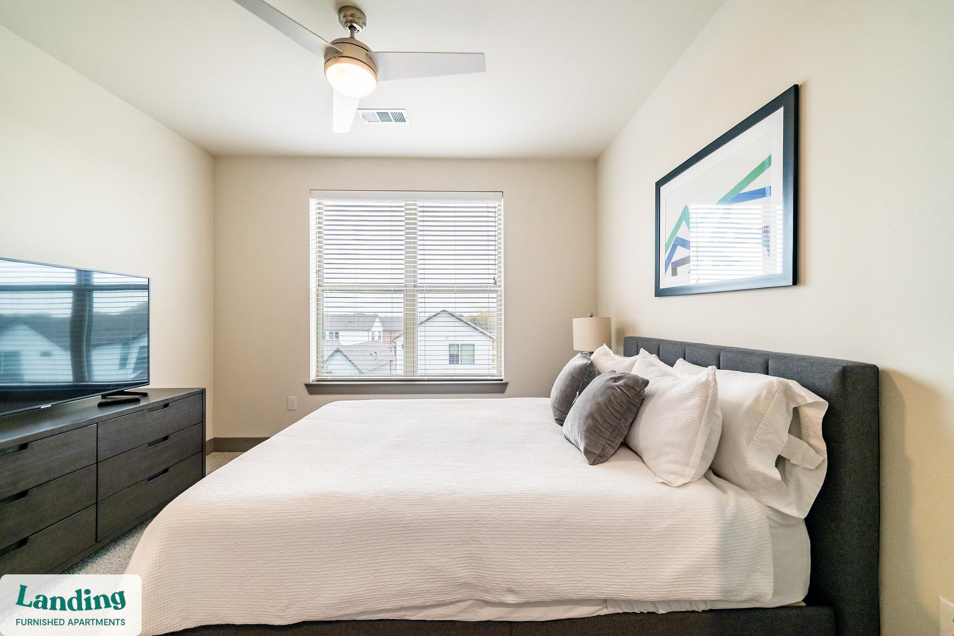 Building Photo - 2650 S McDonald St