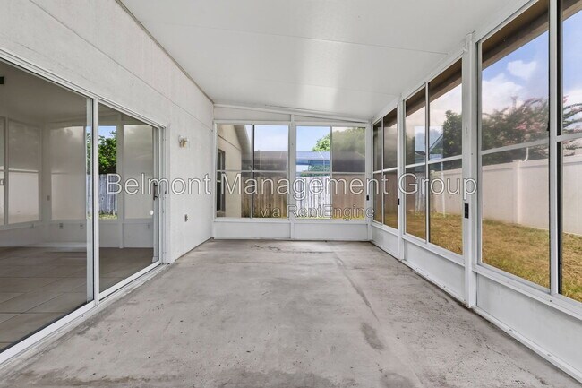 Building Photo - 2127 Korat Ln