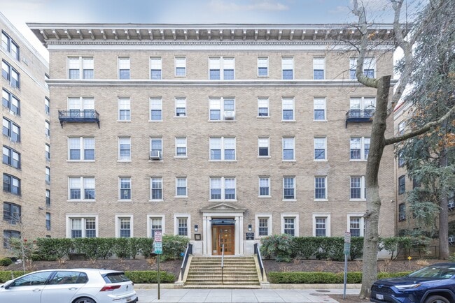 Building Photo - 1910 Kalorama Rd NW