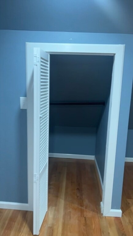 Building Photo - 296 Revere St