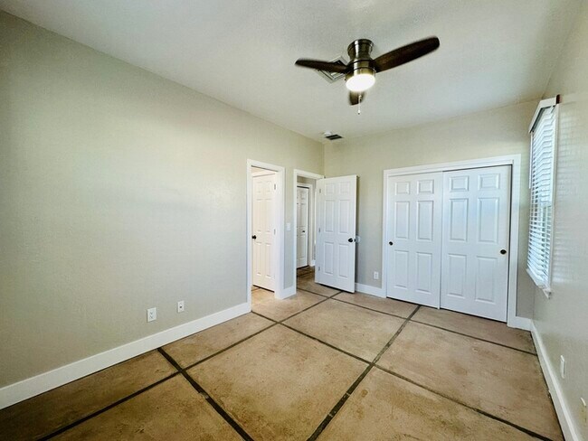 Building Photo - Renovated 3 Bedroom / 3 Bathroom House Nea...