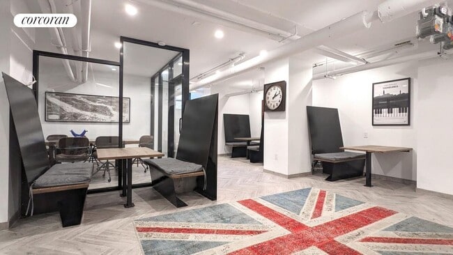 Building Photo - 24-39 38th Street D8