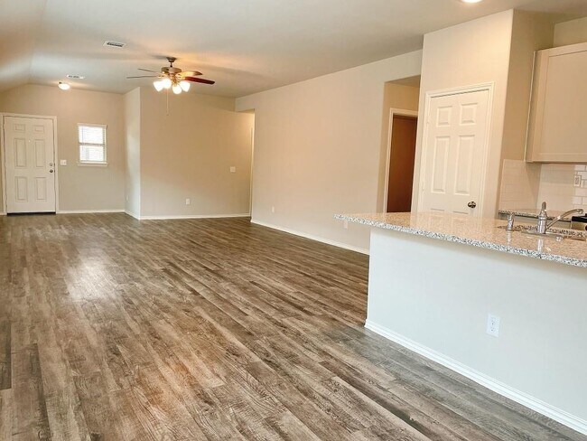 Building Photo - 23326 Briarstone Harbor Trail