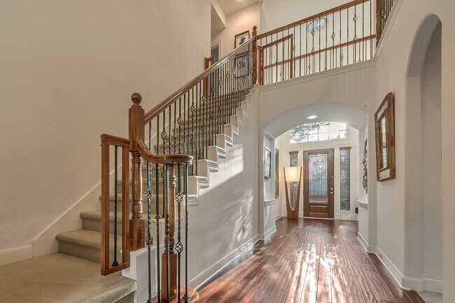 Building Photo - 6334 Collina Springs Ct