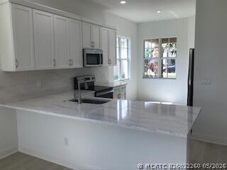 Building Photo - 9231 SW Pepoli Way