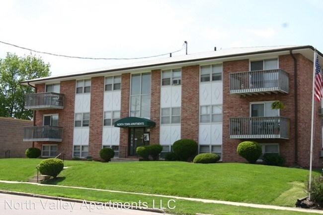 Primary Photo - 3808 6th Ave