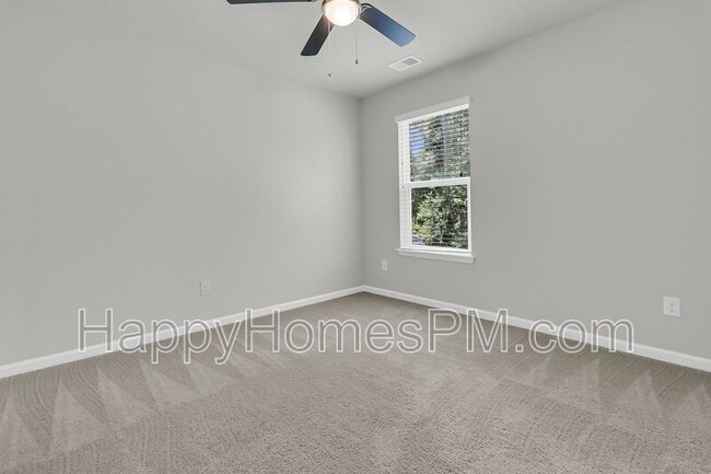 Building Photo - 9678 Roseberry St