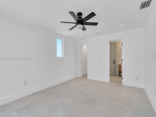 Building Photo - 7800 SW 181st Terrace