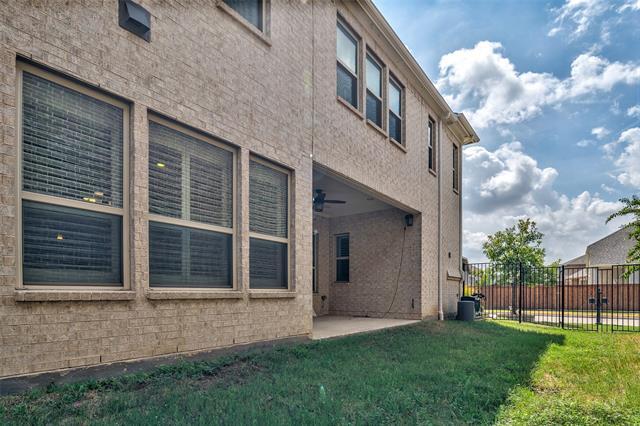 Building Photo - 534 Evergreen Dr