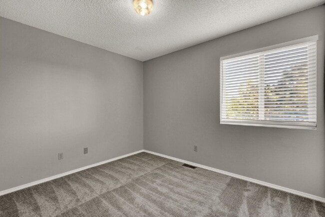 Building Photo - 8720 Massey Cir