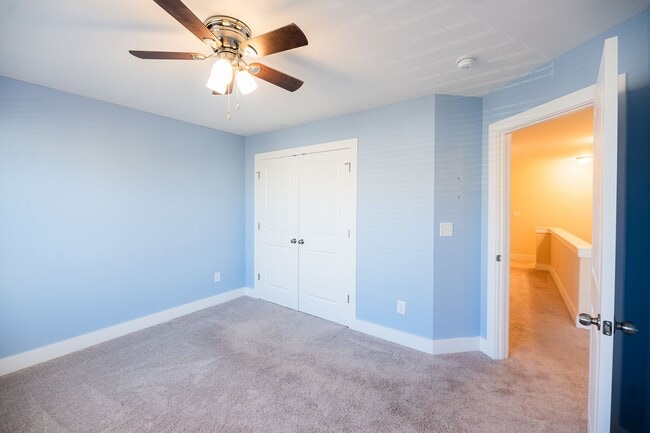 Building Photo - Beautiful 3Bed/2.5Bath Townhome located in Kernersville at Welden Village