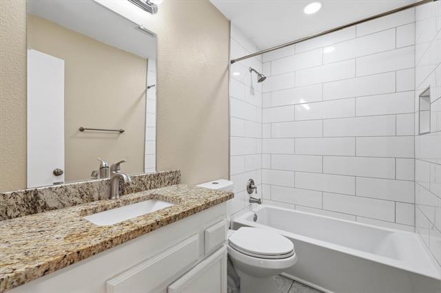 Building Photo - 7733 Liz Ln