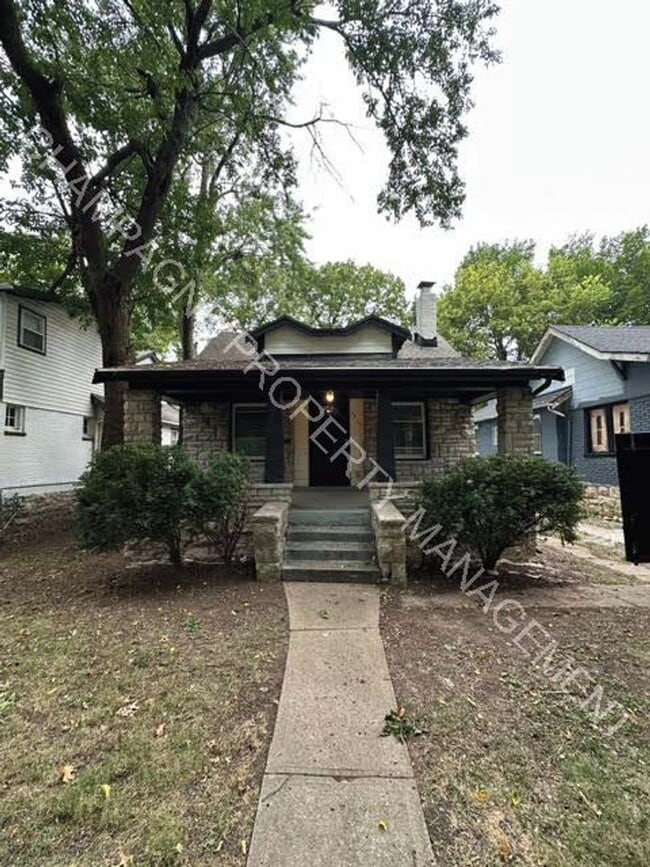 Primary Photo - Recently Remodeled Home in Kansas City
