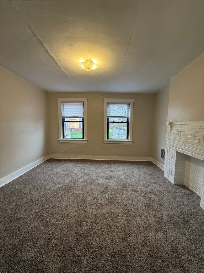 Building Photo - Cozy 2-Bedroom Townhome for Rent – Lincoln-Larimer, Pittsburgh, PA