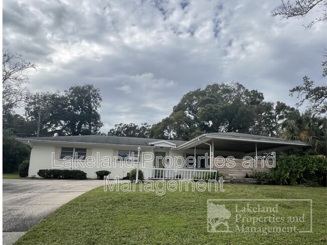 Building Photo - 2303 Coventry Ave
