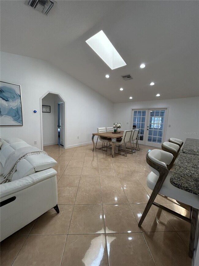 Building Photo - 1110 Craig Ct