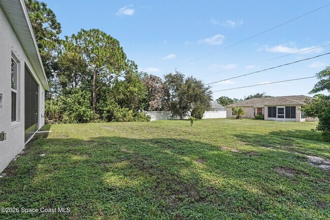 Building Photo - 2241 San Filippo Dr SE