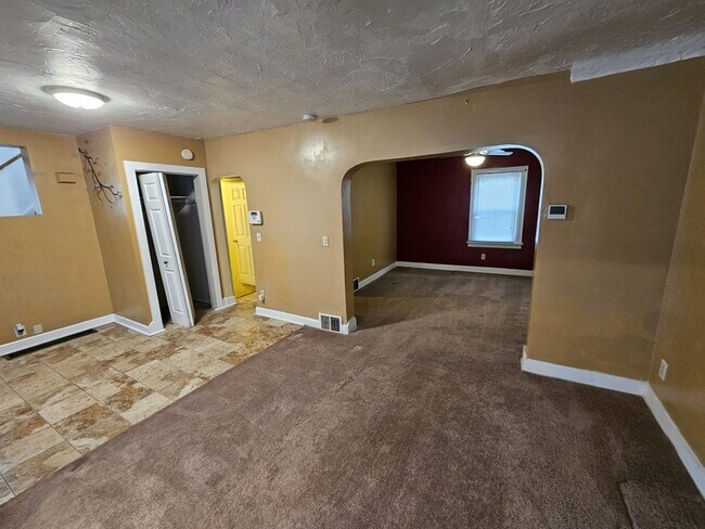 Building Photo - 15218 Shiloh Rd