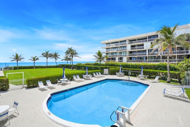 Building Photo - 3230 S Ocean Blvd