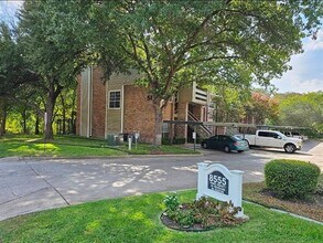 Building Photo - 8555 Fair Oaks Crossing