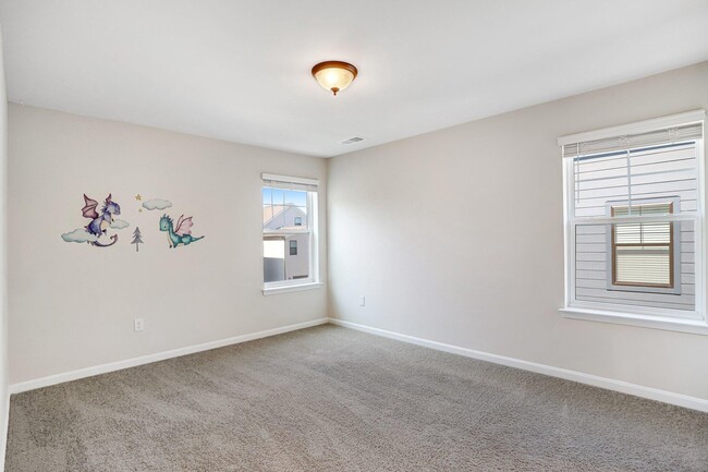 Building Photo - 404 Constellation Ln