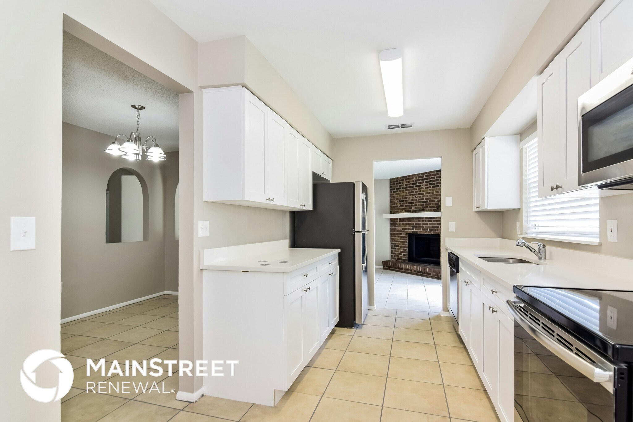 Building Photo - 839 Cinnamon Dr