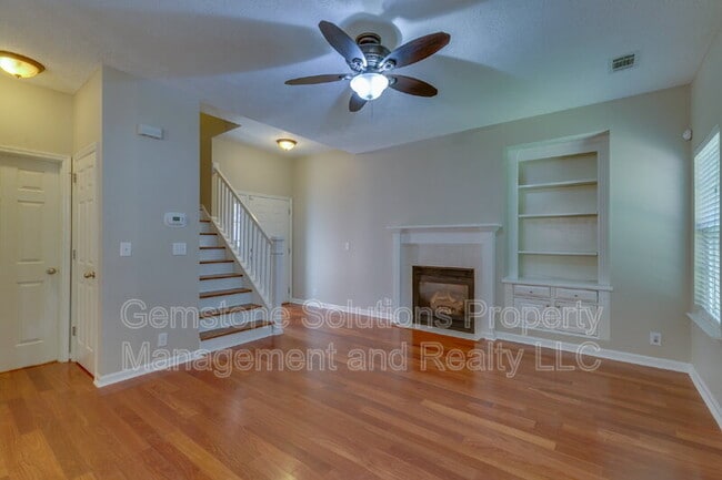 Building Photo - 55 Banwell Park