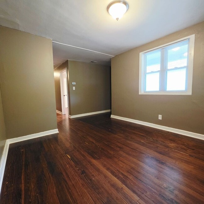 Building Photo - 2020 Rush Wind Dr