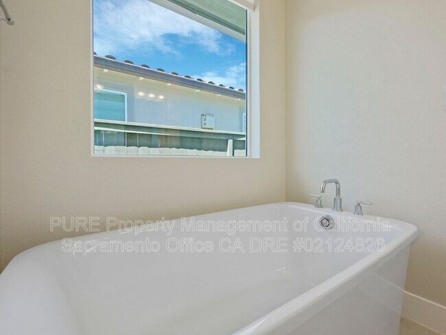 Building Photo - 3190 Highgate Ter Lp