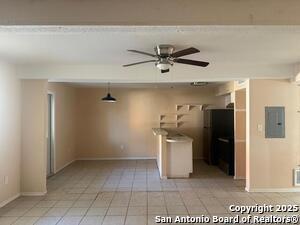 Building Photo - 3718 Pleasanton Rd