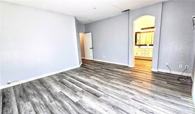 Building Photo - 17371 Redmaple St
